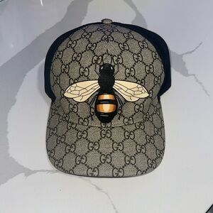 Gucci GG Supreme Bee Baseball Cap $495